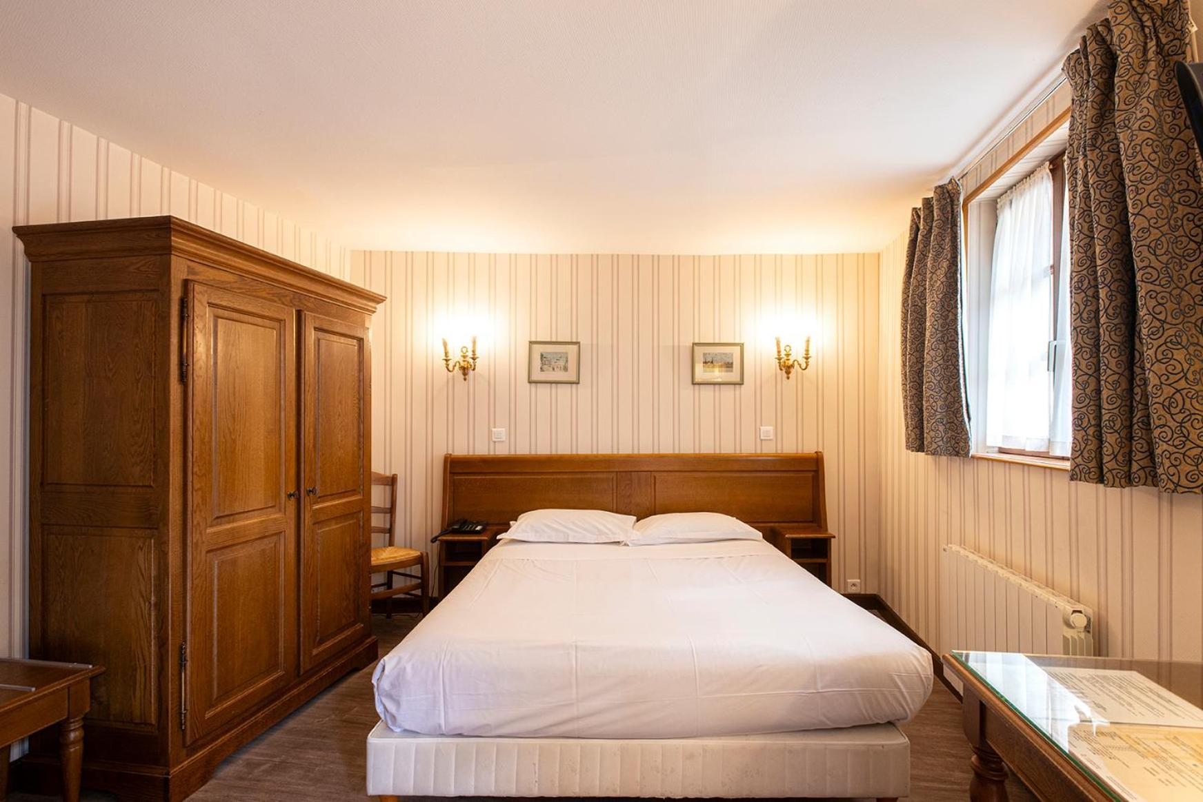 Hotel Belle Epoque Beaune  Room photo